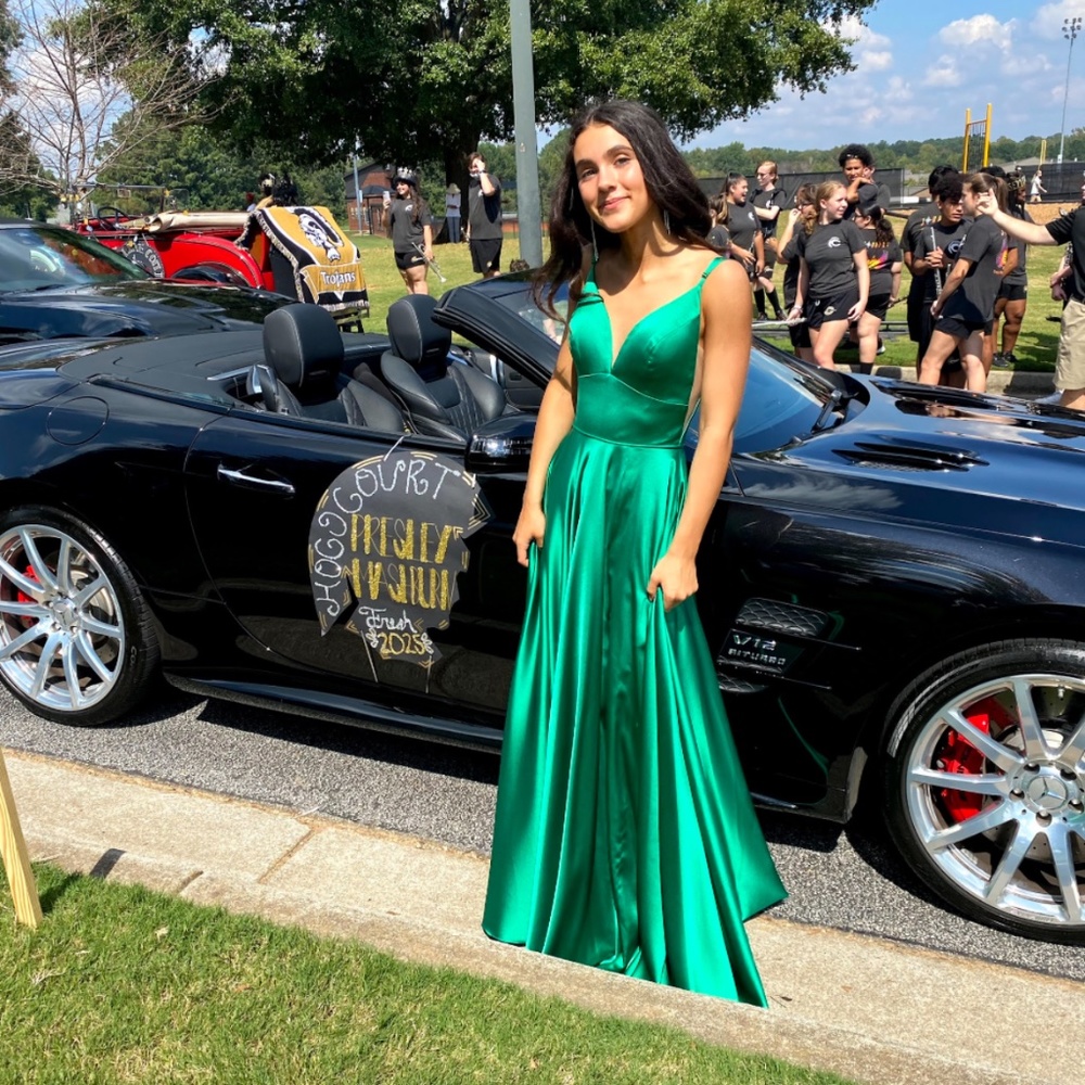 Sheri Hill size 00 prom/homecoming dress - Picture 2 of 2